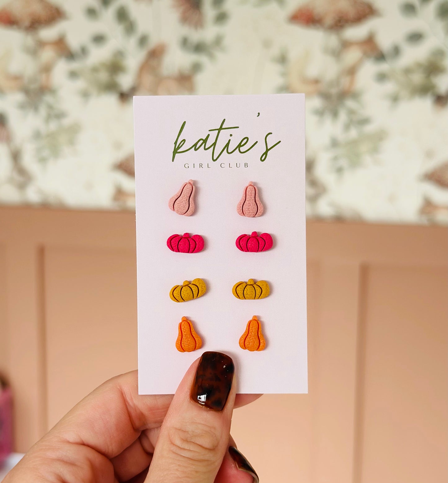 Pumpkin Stud Set